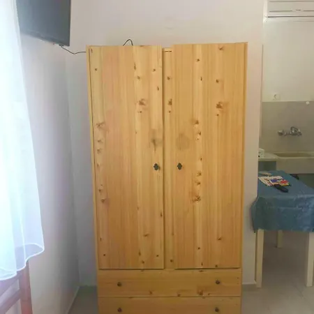 Отель Bagia Батси